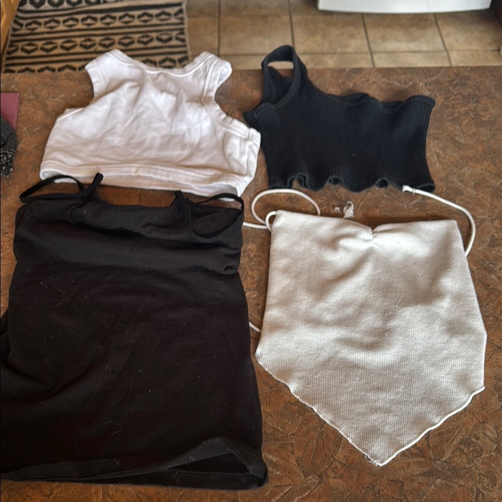 Black and White Crop Tops Set